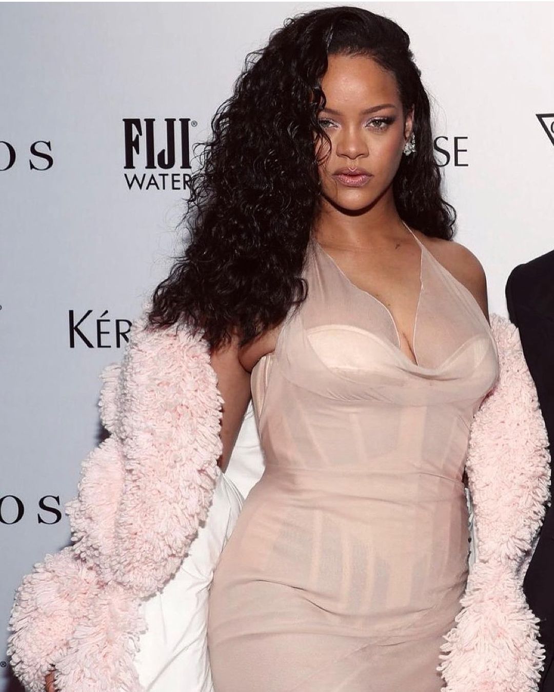 rihanna corset dress Rihanna Wears Strapless Corset Dress to Fenty Beauty Launch in Los Angeles