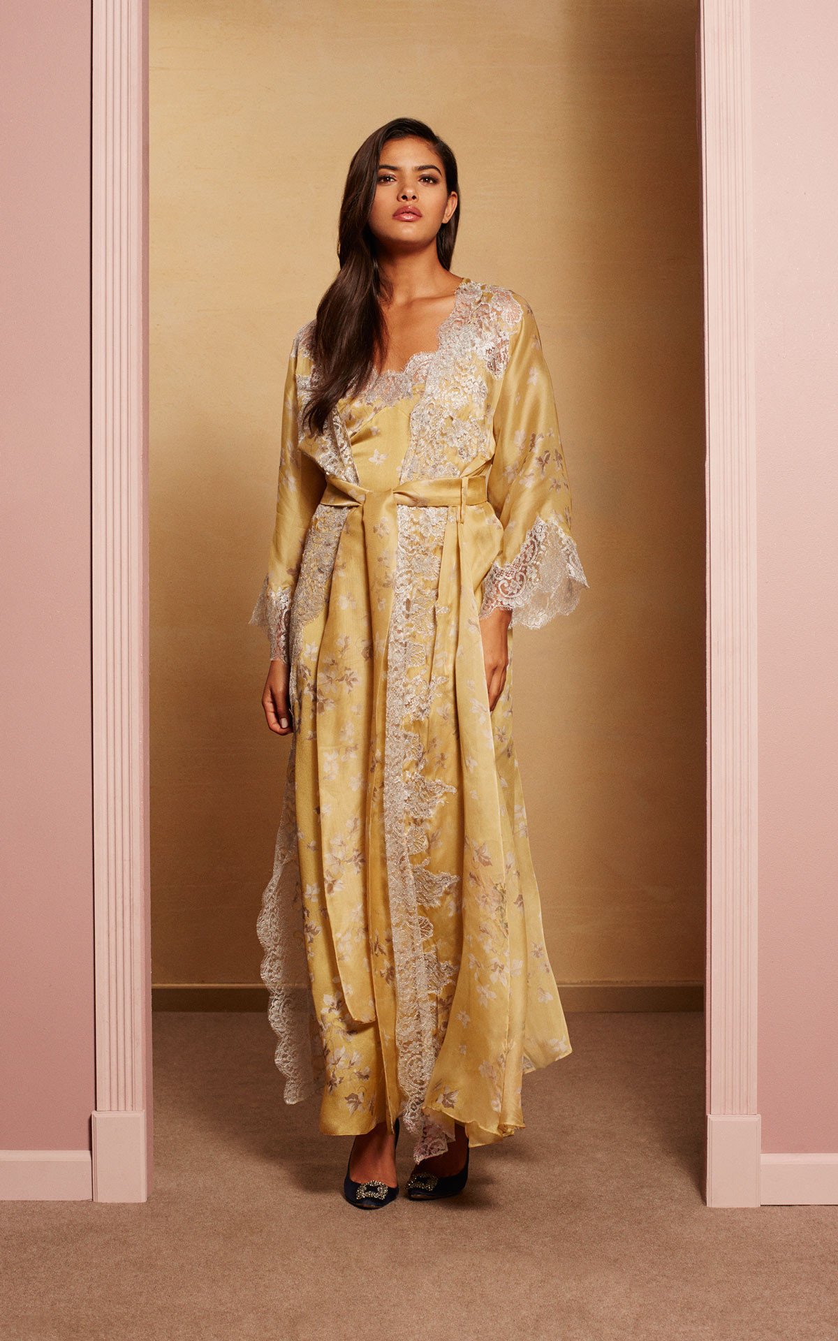 Omani Beauties Kimono