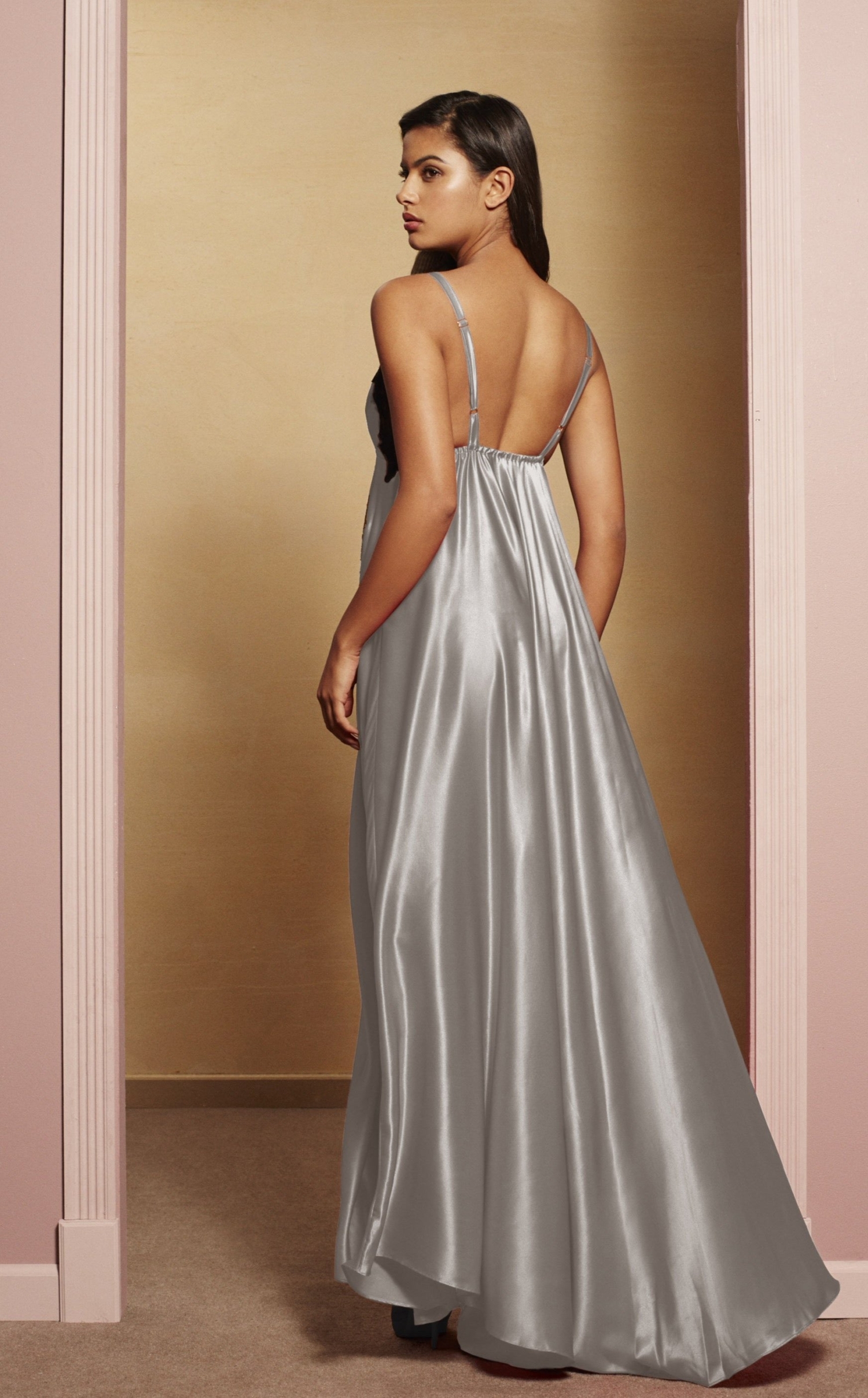 1_1_Grey_b4d086ef-d76b-4018-814c-da1e10cb9dac