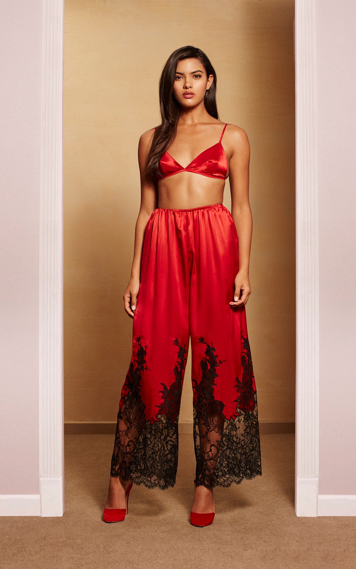 ETS16893-S044-001_f4b0f929-d131-47ed-b2e8-f855a34f93eb